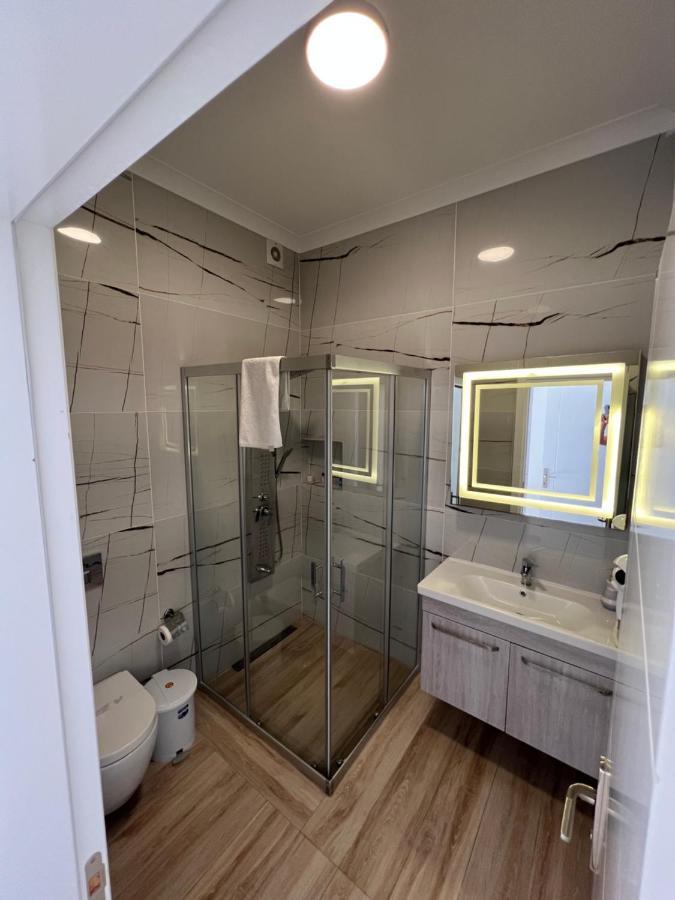 Life Point Hotel Кешме Экстерьер фото